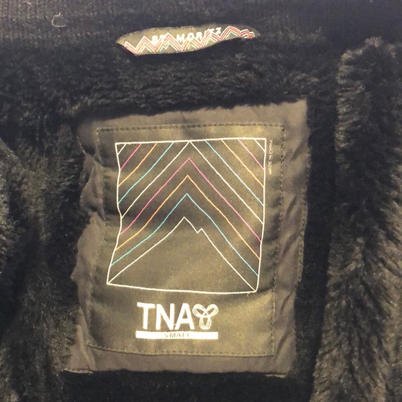 Aritzia: TNA St Moritz Winter Jacket w fur lining - Picture 5 of 5